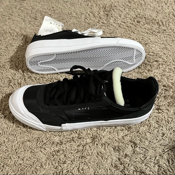 Nike drop type shoes brand new - Picture 6 of 8